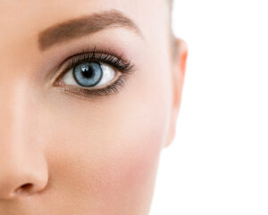 Blepharoplasty patient results after a smooth recovery