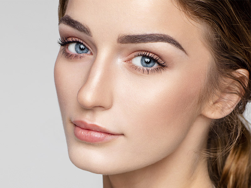 The endoscopic eyebrow lift is a minimally invasive cosmetic procedure that raises and reshapes the eyebrows for a more youthful and refreshed appearance.